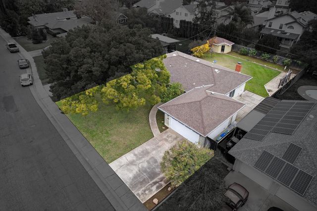 5125 Love Way, Carmichael, CA 95608