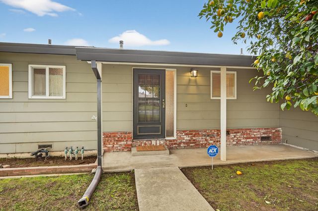 5125 Love Way, Carmichael, CA 95608