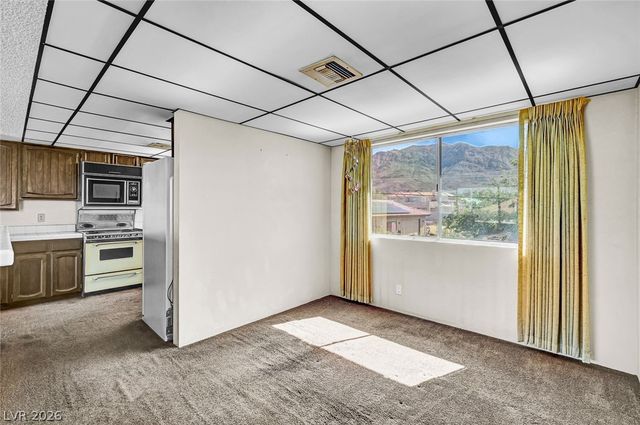 340 North Phyllis Street, Las Vegas, NV 89110