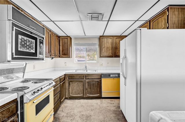 340 North Phyllis Street, Las Vegas, NV 89110