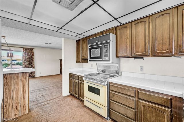 340 North Phyllis Street, Las Vegas, NV 89110