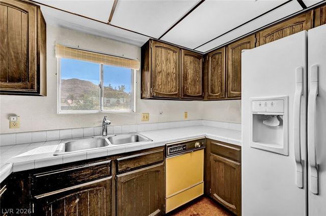 340 North Phyllis Street, Las Vegas, NV 89110