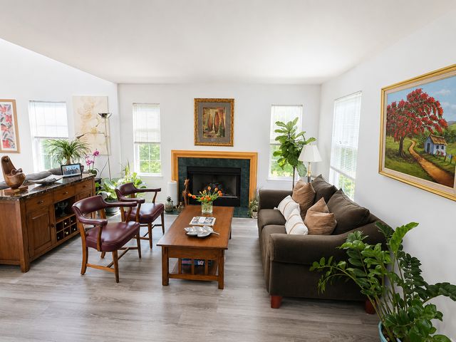 1214 ORLEANS Drive 1214, Mundelein, IL 60060