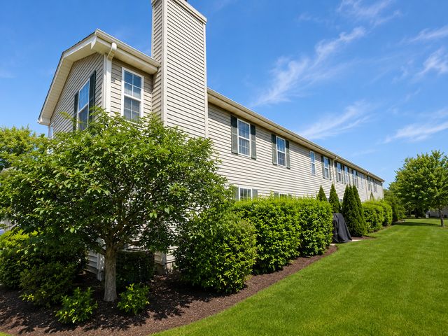 1214 ORLEANS Drive 1214, Mundelein, IL 60060