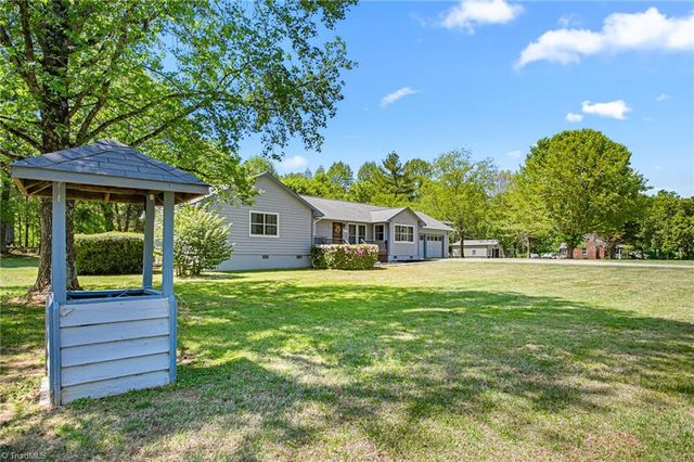 2627 White Pine Drive, Mebane, NC 27302
