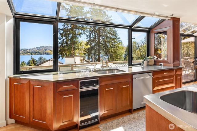 4408 E Mercer Way, Mercer Island, WA 98040