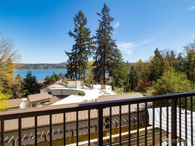 4408 E Mercer Way, Mercer Island, WA 98040