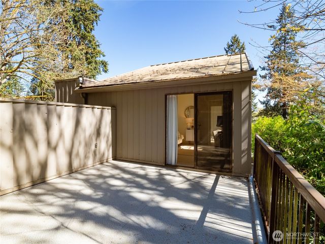 4408 E Mercer Way, Mercer Island, WA 98040