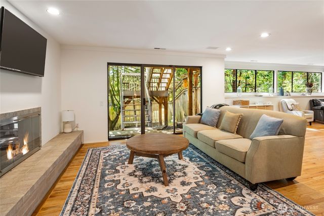 4408 E Mercer Way, Mercer Island, WA 98040
