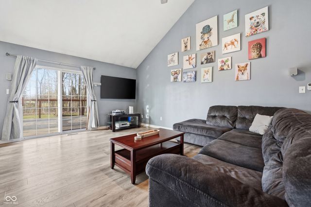 30 Victory Hill, Coatesville, IN 46121