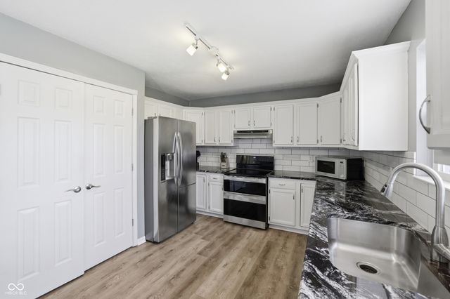 30 Victory Hill, Coatesville, IN 46121