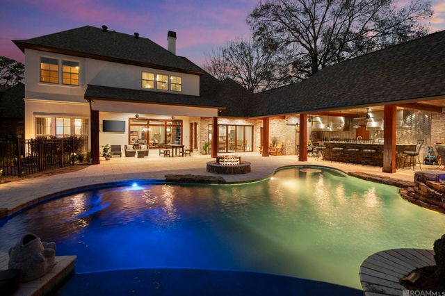 4505 Bluebonnet Rd, Saint George, LA 70809