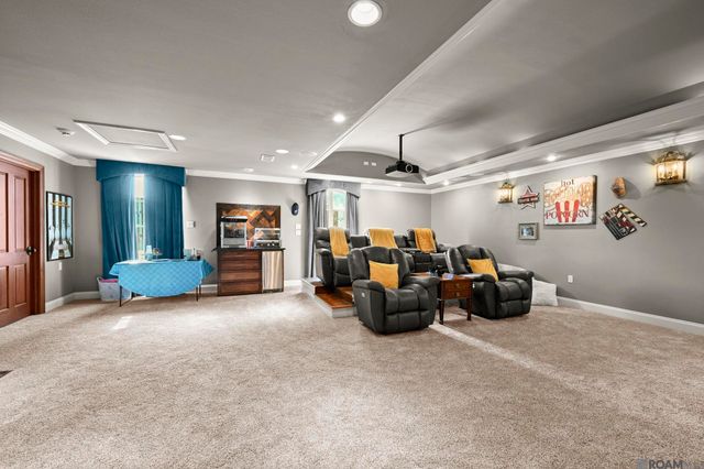 4505 Bluebonnet Rd, Saint George, LA 70809