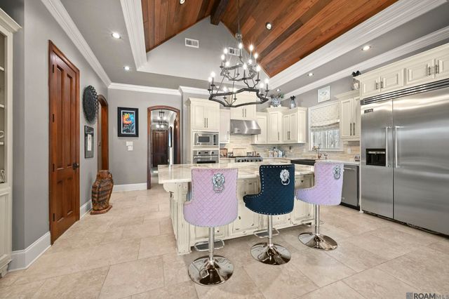 4505 Bluebonnet Rd, Saint George, LA 70809