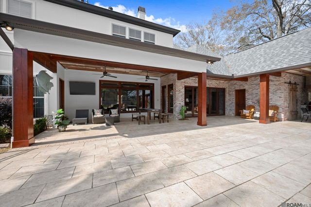 4505 Bluebonnet Rd, Saint George, LA 70809