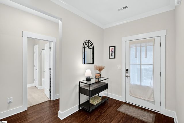 2 Yorkmont Way, Greer, SC 29651
