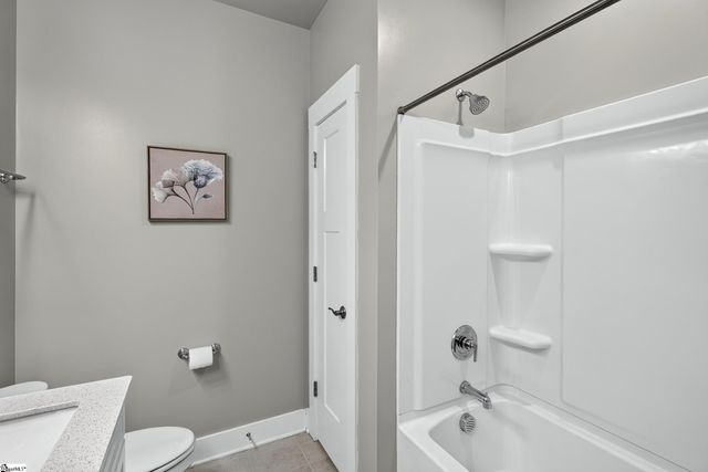 2 Yorkmont Way, Greer, SC 29651