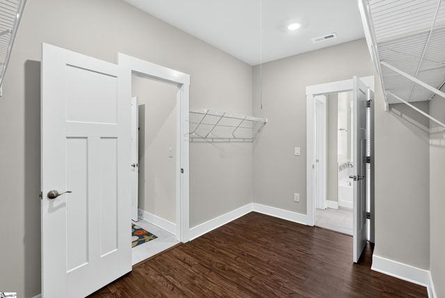 2 Yorkmont Way, Greer, SC 29651