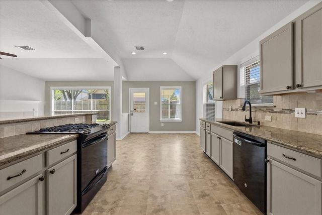 5115 Cherry Blossom Drive, League City, TX 77573