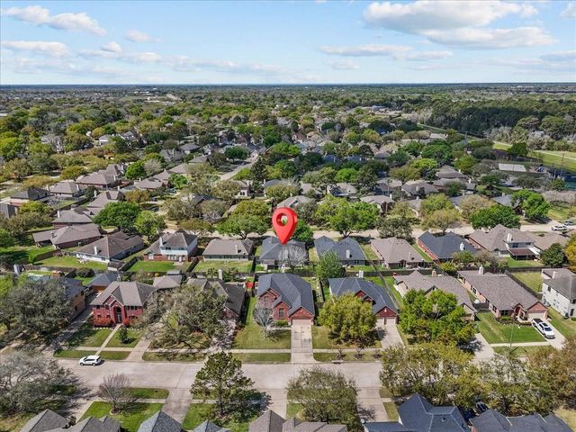 5115 Cherry Blossom Drive, League City, TX 77573