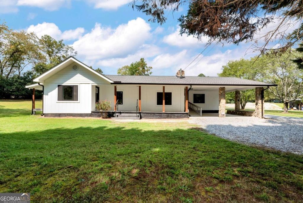 56 Bean Creek Road, Sautee Nacoochee, GA 30571
