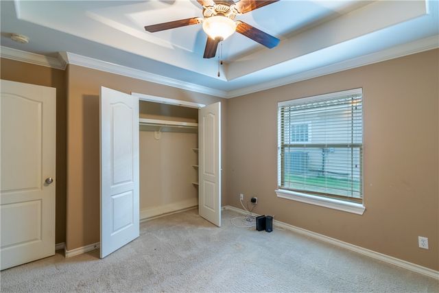 1904 Santa Rosa Dr, Alice, TX 78332