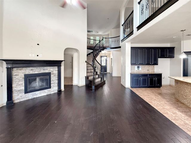 2931 Bahia, Grand Prairie, TX 75054