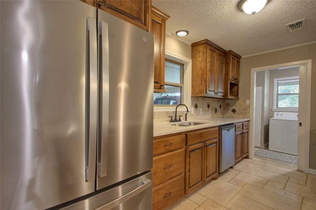 4207 Hazel Street, Texarkana, TX 75503