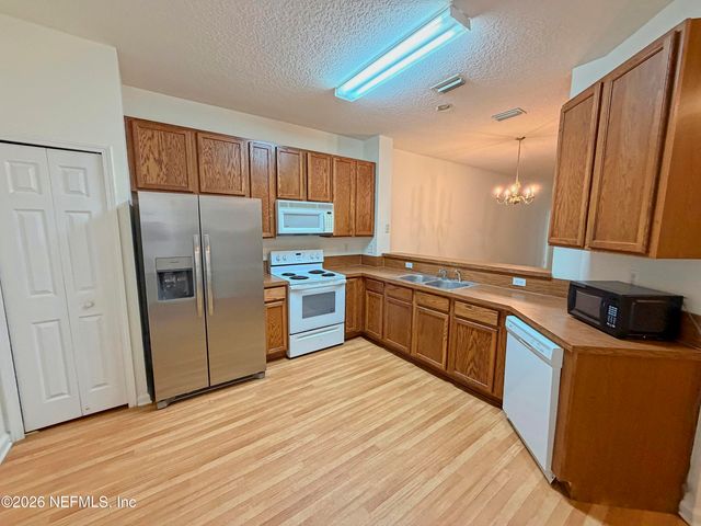 3888 SUMMER GROVE Way S, Jacksonville, FL 32257