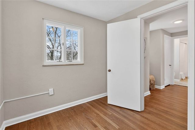 578 Moreland Drive, Mt Lebanon, PA 15243