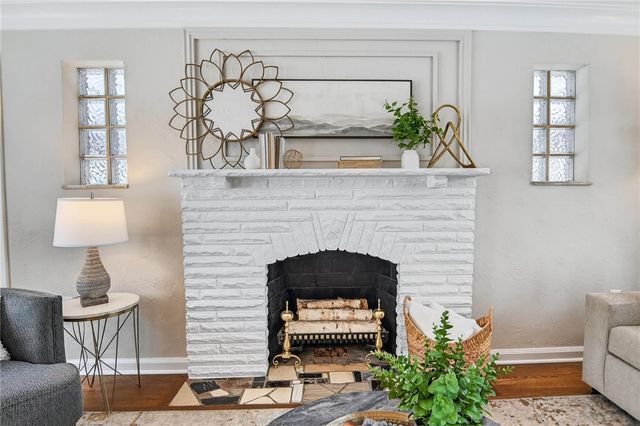 578 Moreland Drive, Mt Lebanon, PA 15243