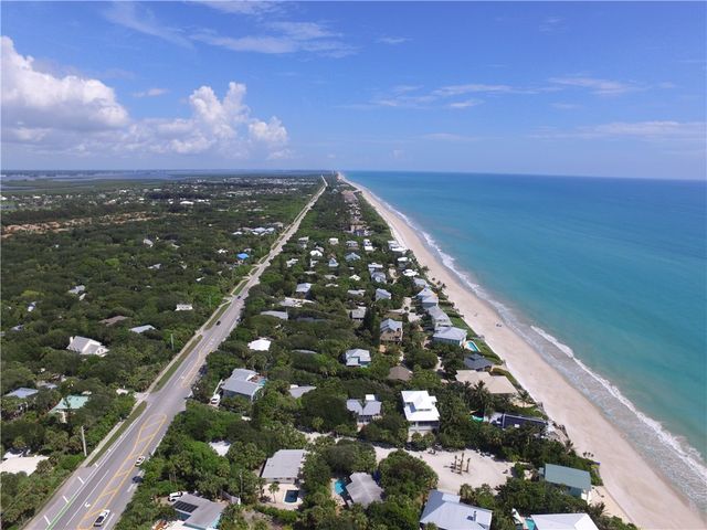 1548 Barber Street, Sebastian, FL 32958