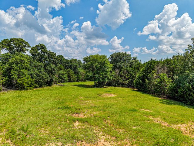 1900 Haymarket Road, Dallas, TX 75253