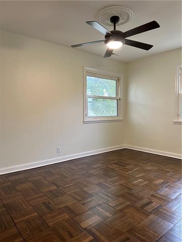 4428 N MONROE Avenue, Kansas City, MO 64117