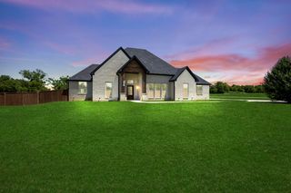 2201 Norwood Street, Sherman, TX 75092