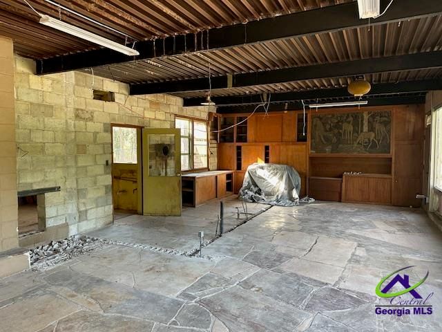 1831 Upper River Road, Macon, GA 31211