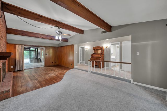 1251 Pruitt Road, The Woodlands, TX 77380