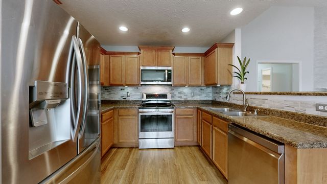 352 Sarava Ln, Smyrna, TN 37167