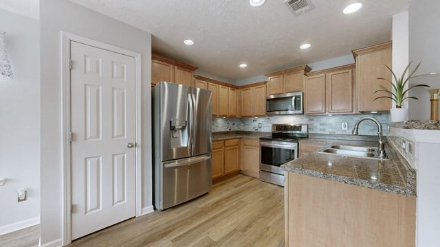352 Sarava Ln, Smyrna, TN 37167