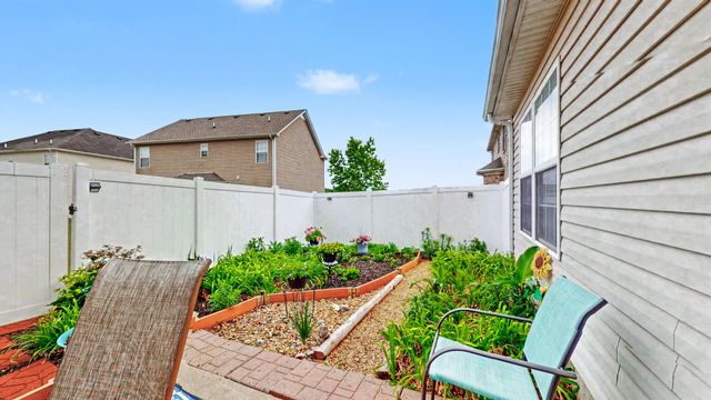 352 Sarava Ln, Smyrna, TN 37167