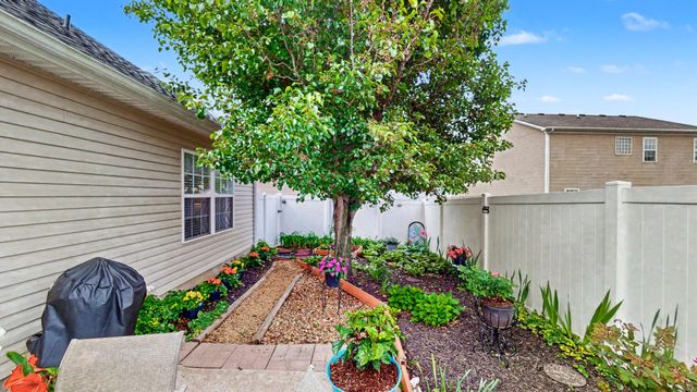 352 Sarava Ln, Smyrna, TN 37167