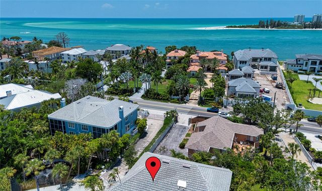 3915 SOMERSET DRIVE 9, Sarasota, FL 34242