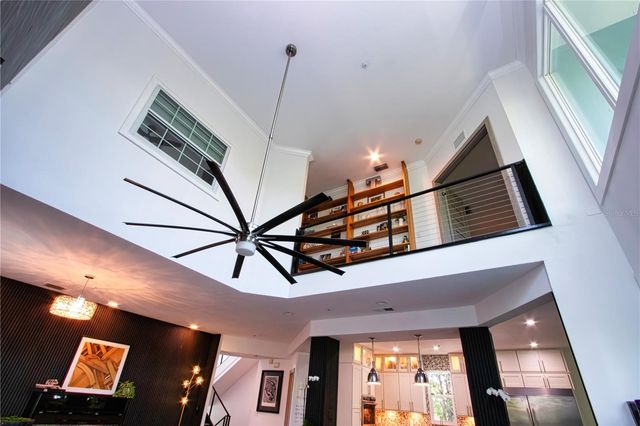 3915 SOMERSET DRIVE 9, Sarasota, FL 34242