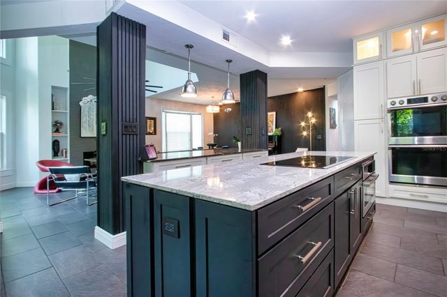 3915 SOMERSET DRIVE 9, Sarasota, FL 34242