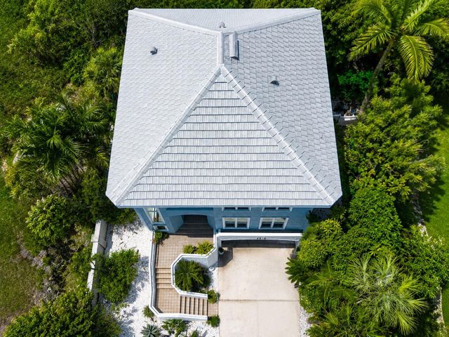 3915 SOMERSET DRIVE 9, Sarasota, FL 34242