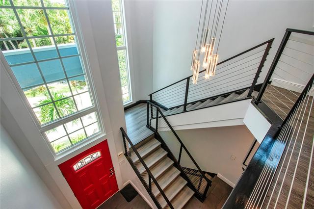 3915 SOMERSET DRIVE 9, Sarasota, FL 34242