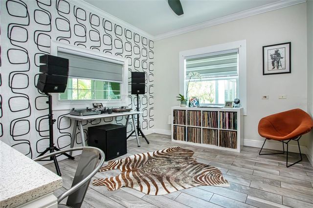 3915 SOMERSET DRIVE 9, Sarasota, FL 34242