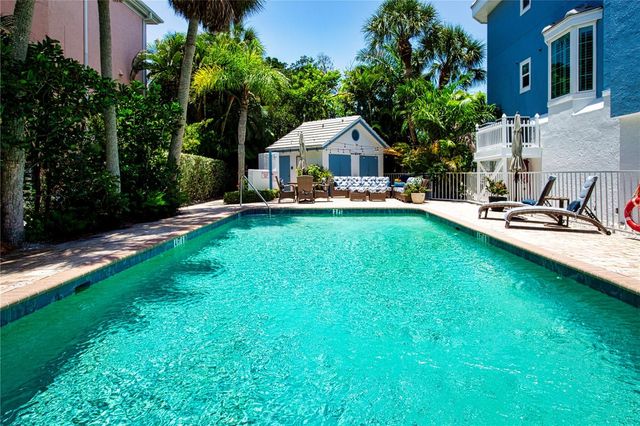 3915 SOMERSET DRIVE 9, Sarasota, FL 34242