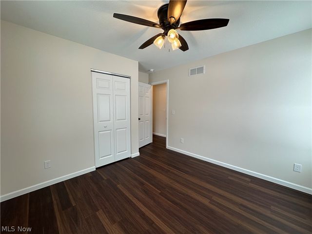 32 Maranatha Drive, Youngstown, OH 44505