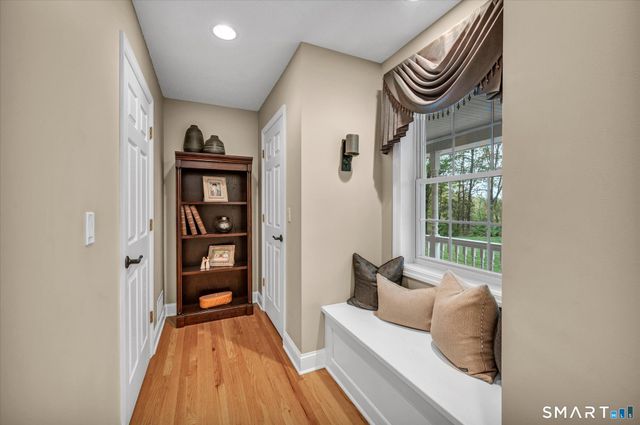 33 Wilcox Lane, Portland, CT 06480
